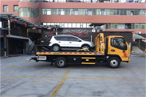 顺庆附近汽车拖车电话