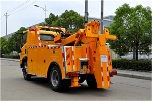 顺庆高速路拖车费